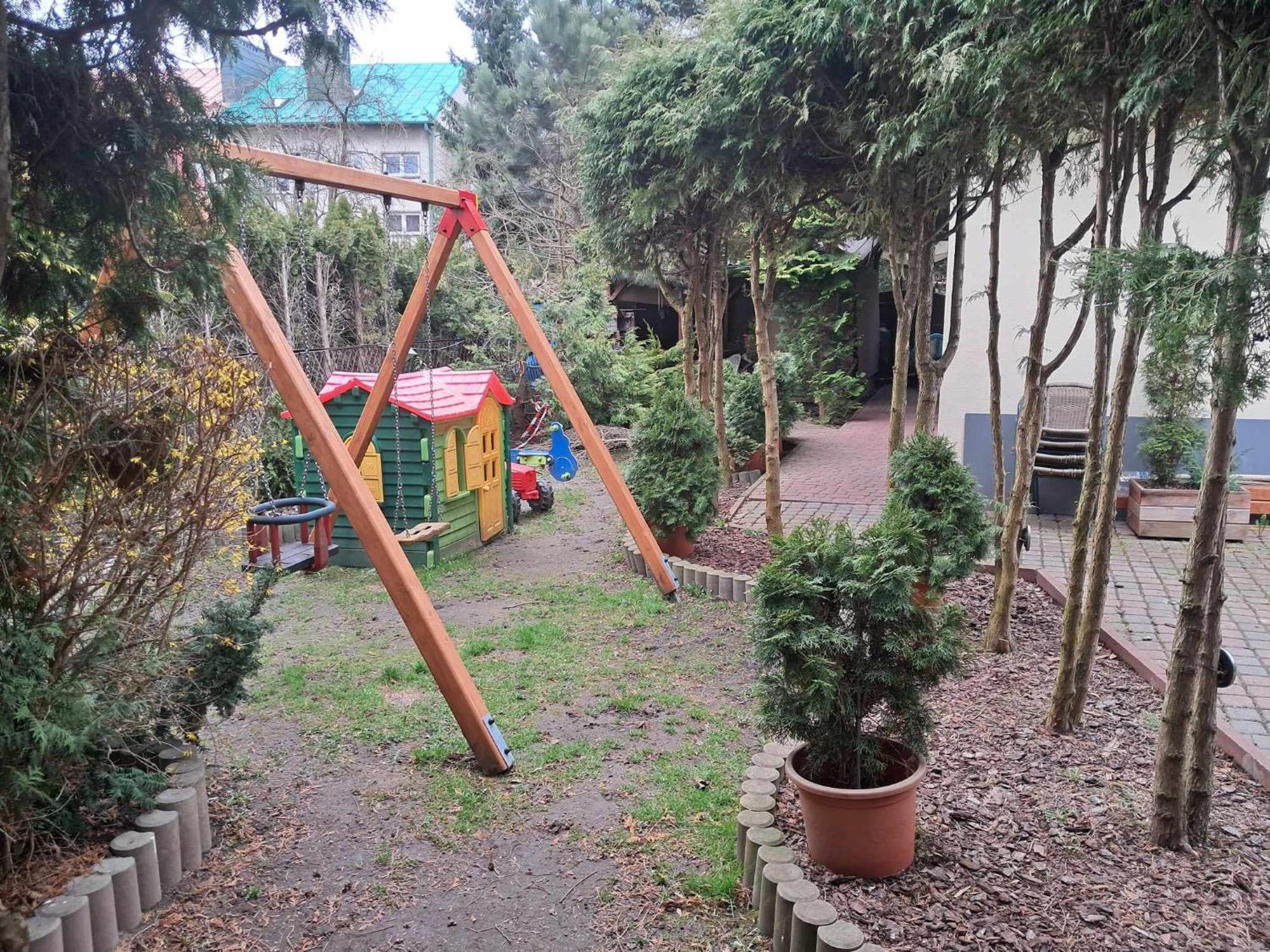 Gjestgiverier Julia 1-3 Parter Chodkiewicza Sniadanie Kontynentalne Kielce